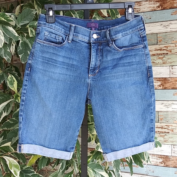 NYDJ Med Blue Bermuda Shorts Sz 8P